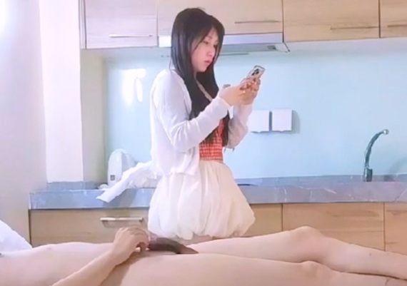 今天約人妻老闆娘,猛幹讓她一直叫