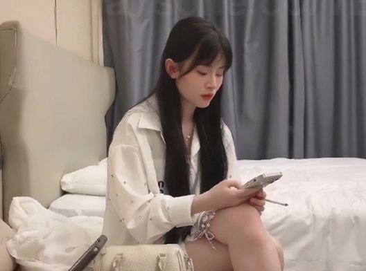 約炮甜美可愛小美女，各種姿勢調教