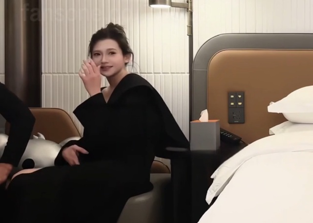 約了個身材高挑大長腿的女神妹子